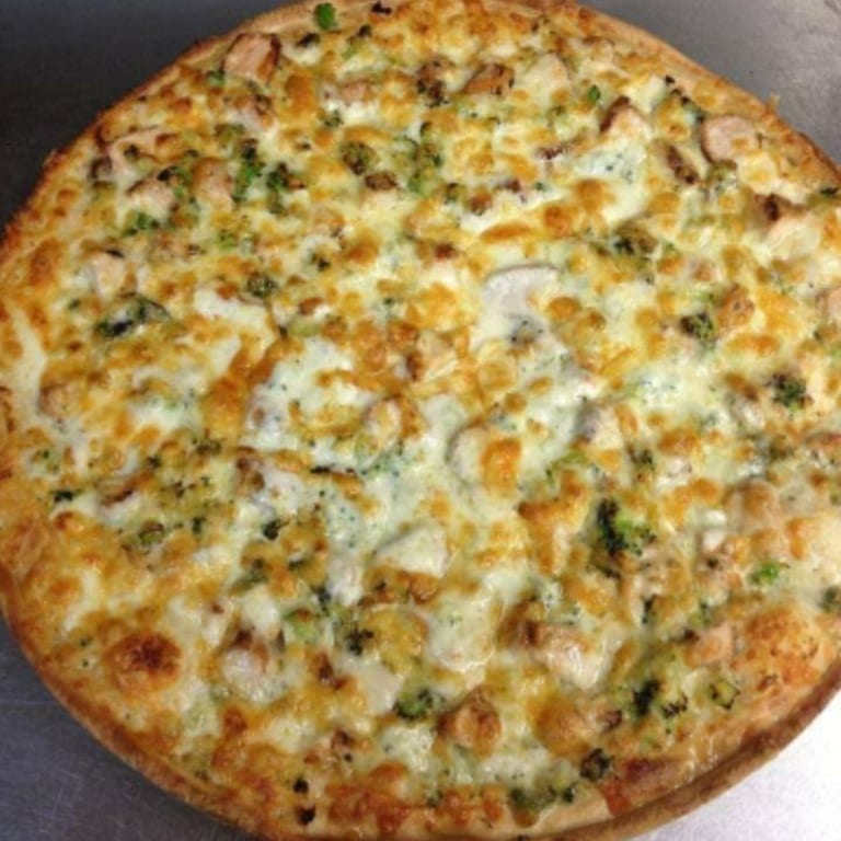 Savor Our Chicken Alfredo