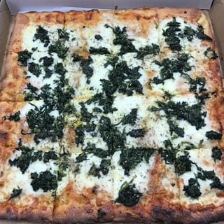 16" SICILIAN RICOTTA/SPINACH WHITE PIZZA