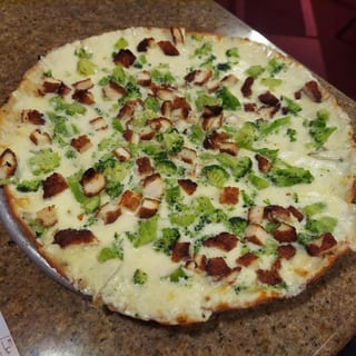 14"  BROCCOLI CHICKEN ALFREDO CAULIFLOWER